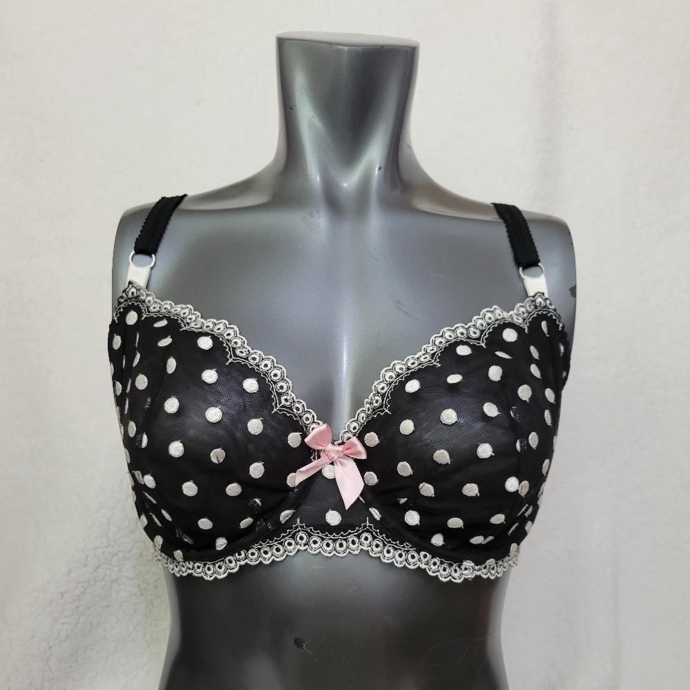 Victoria's Secret unlined demi- 36DD